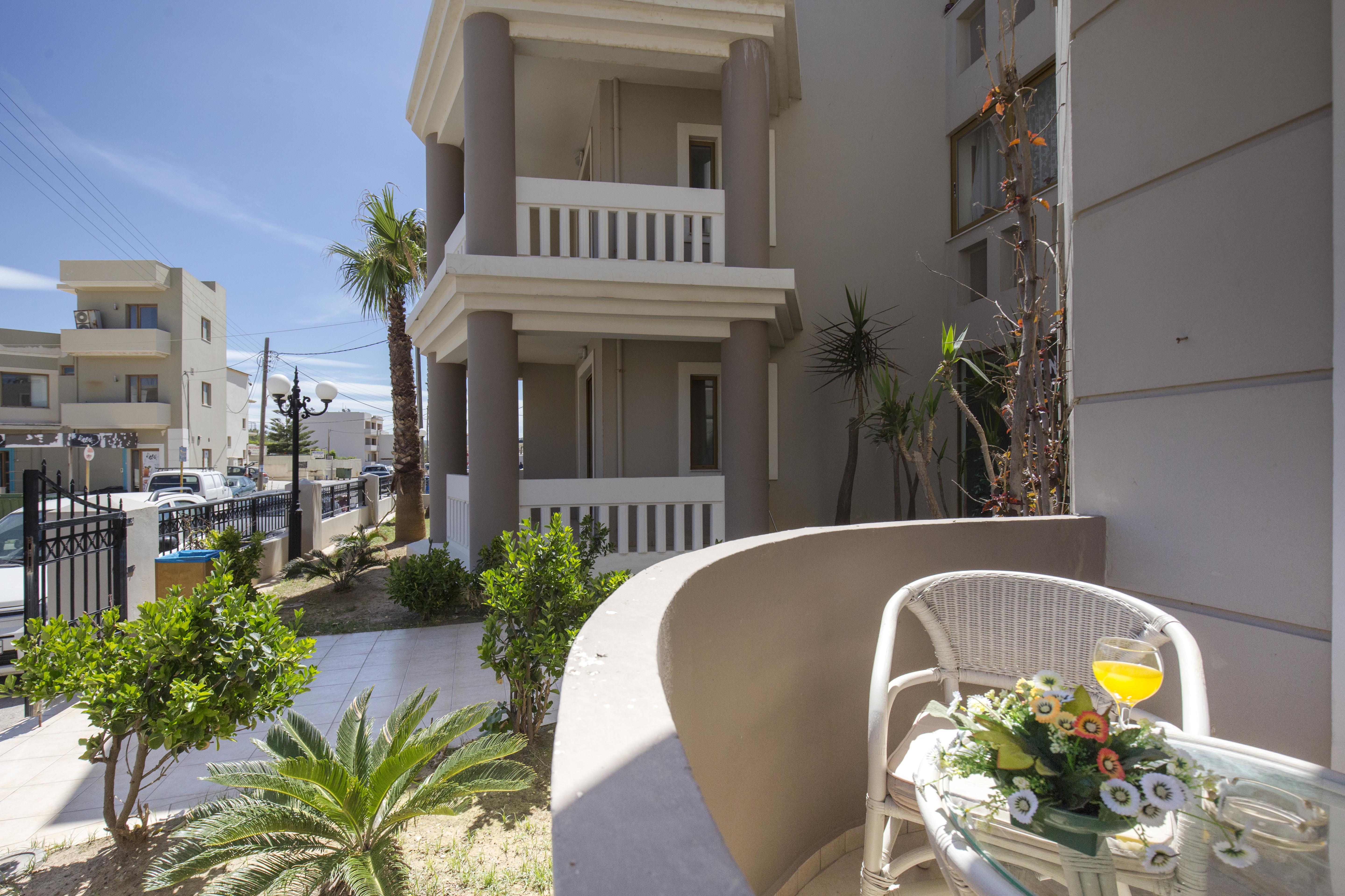 Mandy Suites Kíssamos Exteriör bild