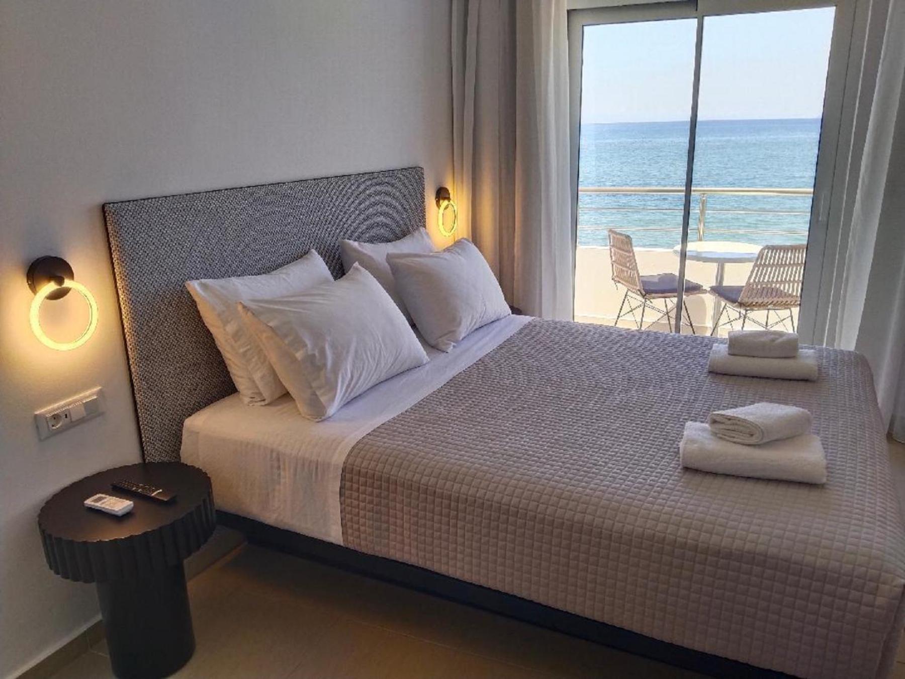 Mandy Suites Kíssamos Exteriör bild
